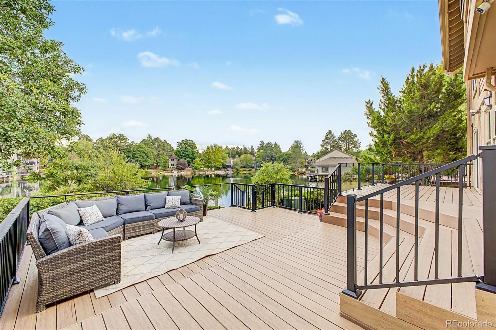 9896 E Maplewood Circle Englewood CO 80111 | MLS #REC7908989 08292026013548 1600 39