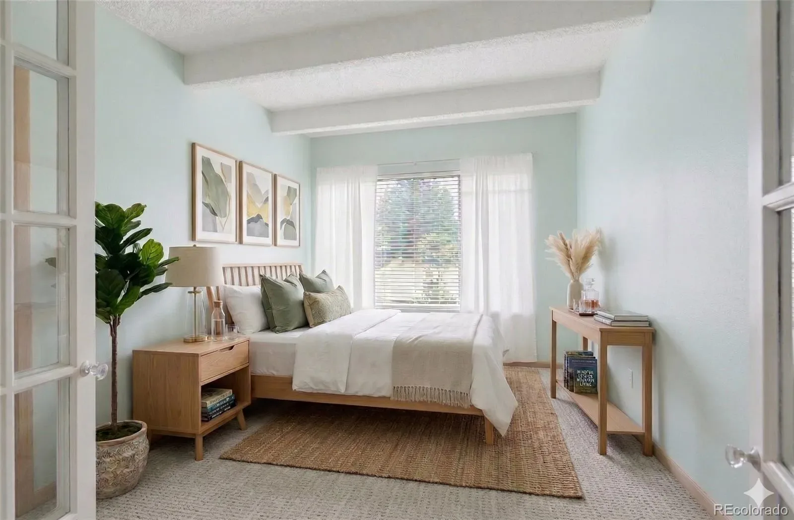 03262026010821 1600 14