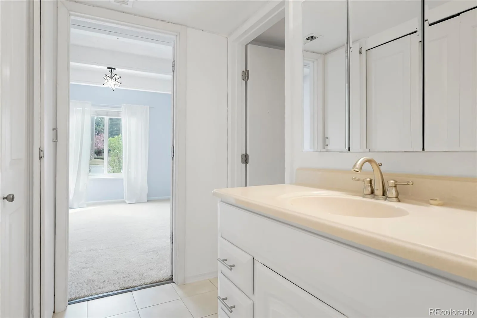 2525 S Dayton Way #1803 Denver CO 80231 MLS #REC7909944 06242026235049 1600 12