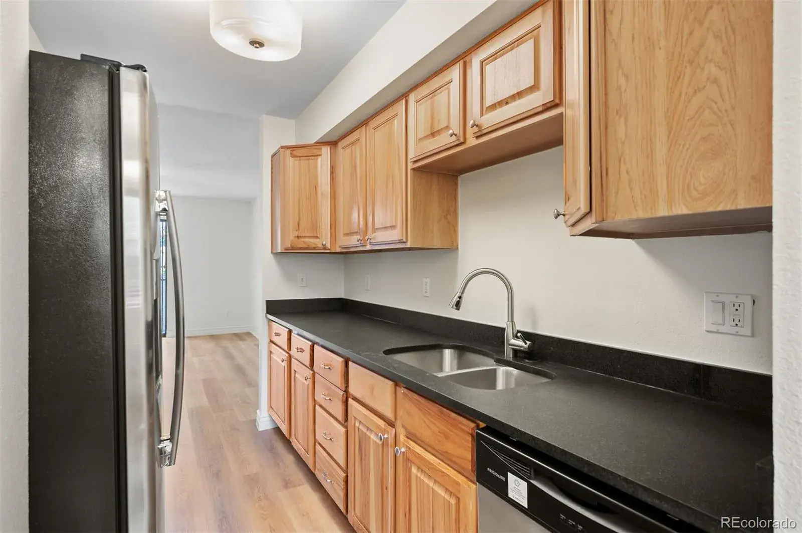 1060 S Parker Road #23 Denver CO 80231 | MLS #REC7912115 10032025032557 1600 16