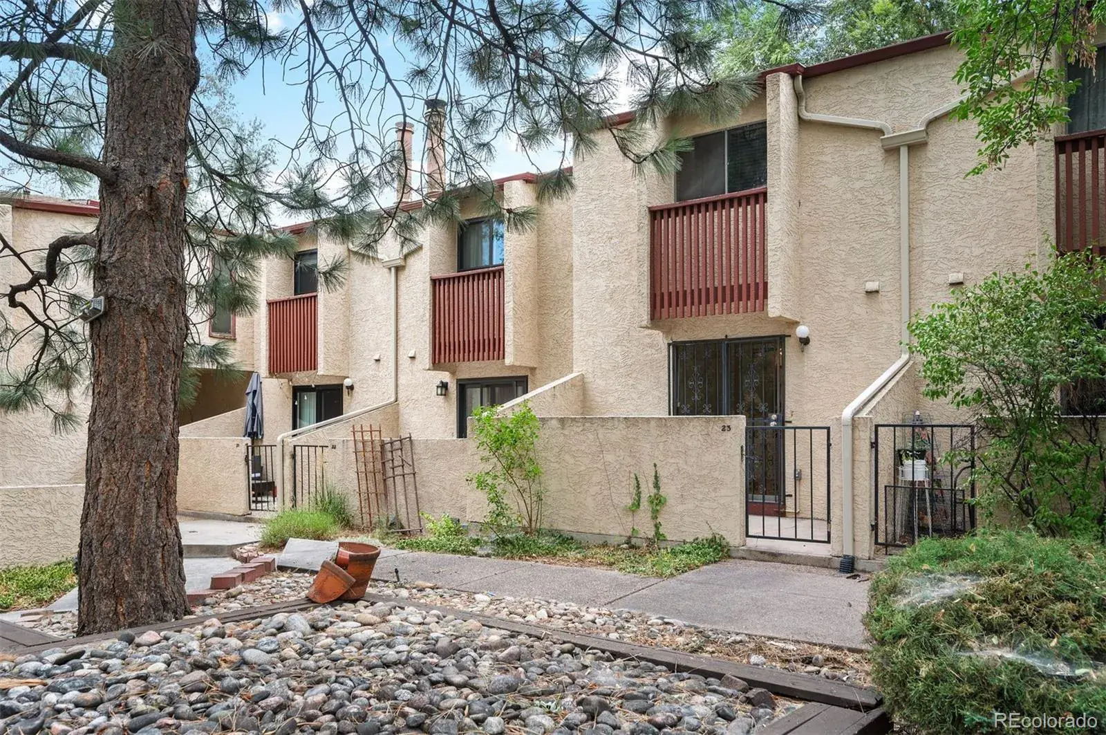 1060 S Parker Road #23 Denver CO 80231 | MLS #REC7912115 10032025032557 1600 26
