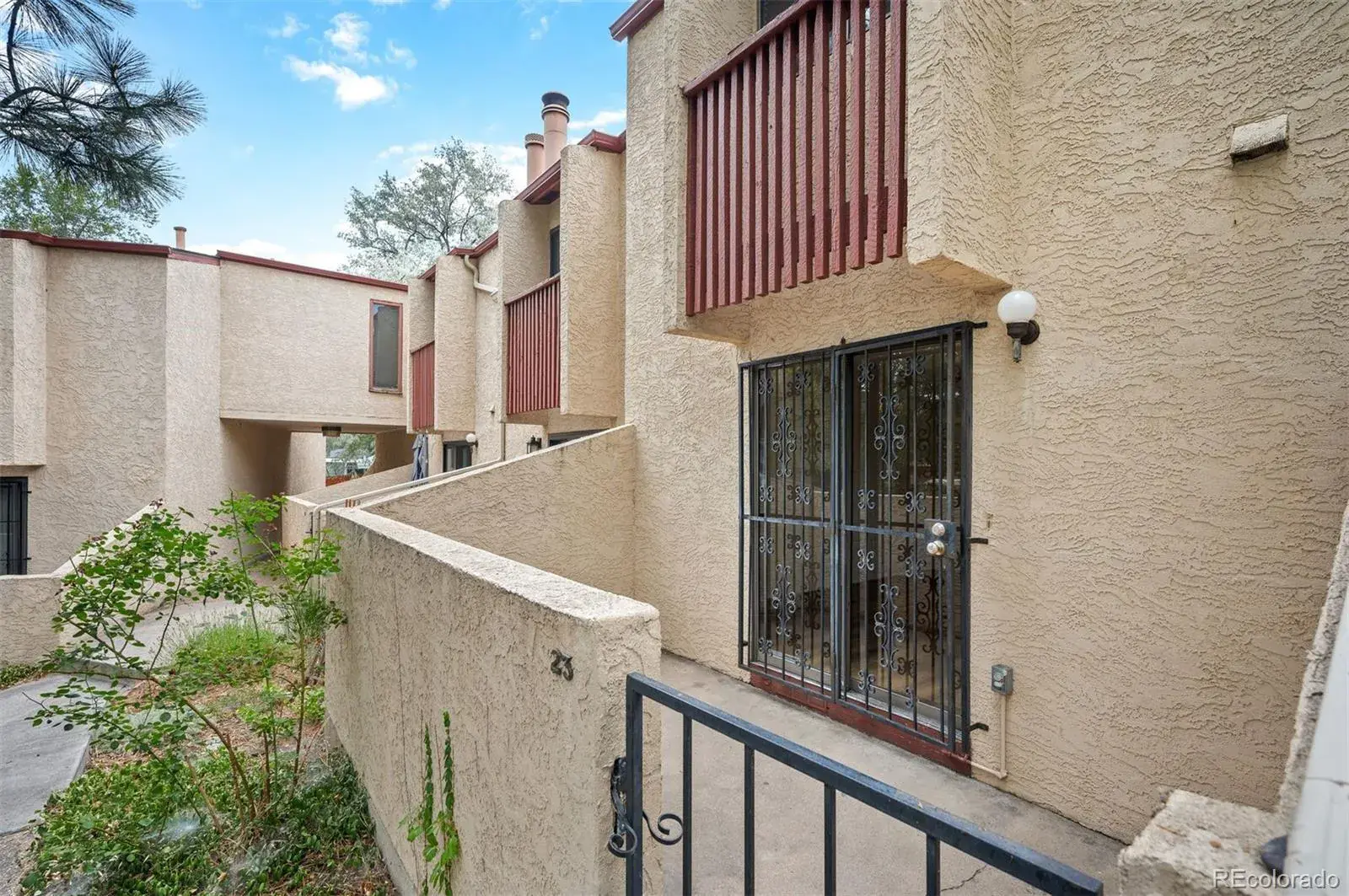 1060 S Parker Road #23 Denver CO 80231 | MLS #REC7912115 10032025032557 1600 27
