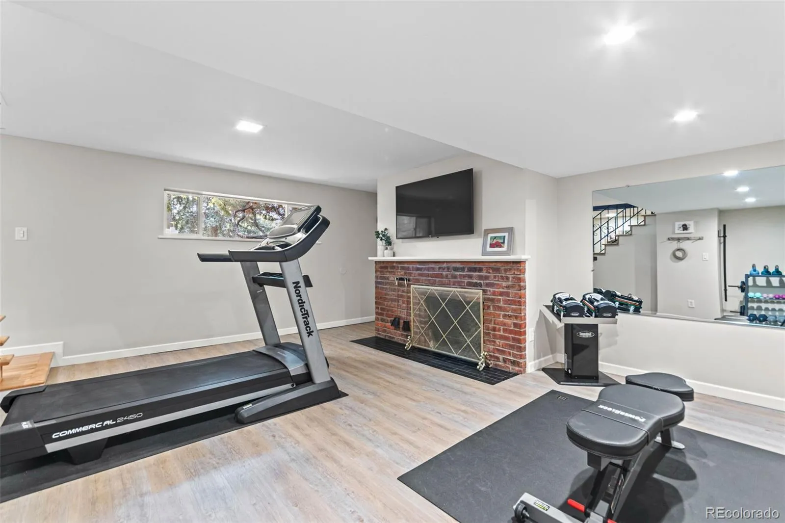 04142026172644 1600 30