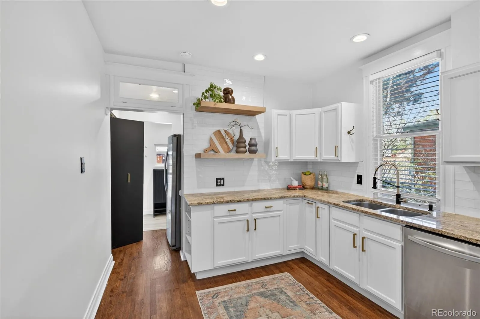 04162026152730 1600 11