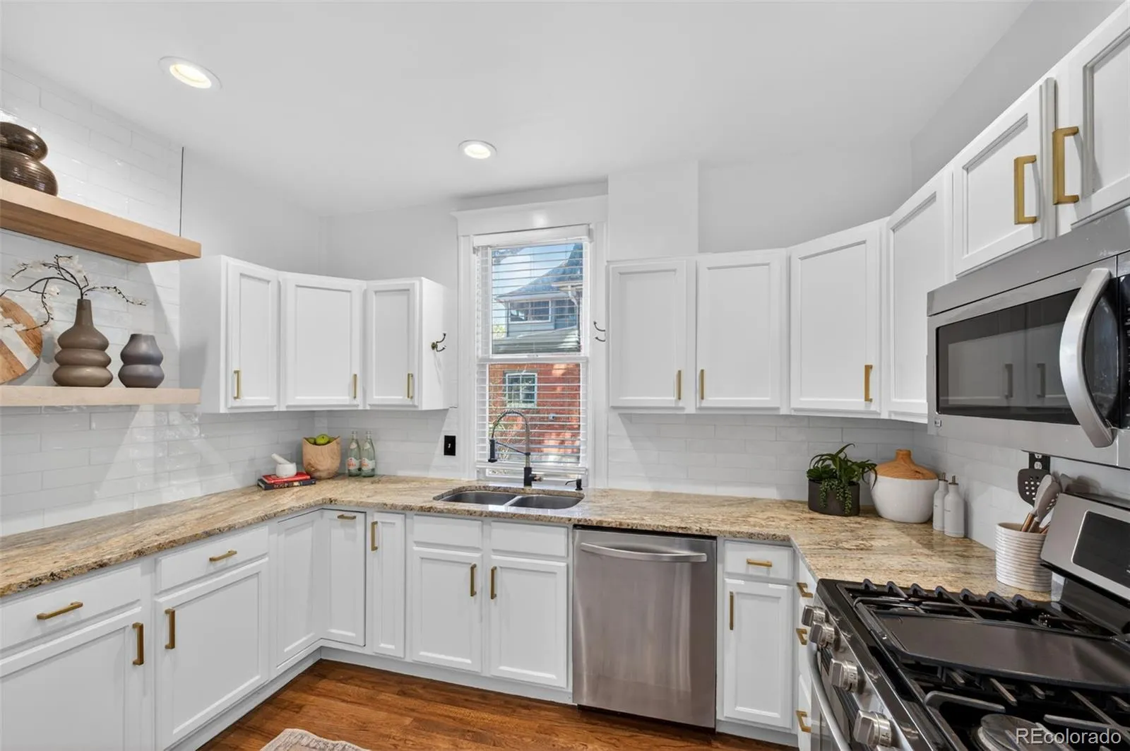 04162026152730 1600 12