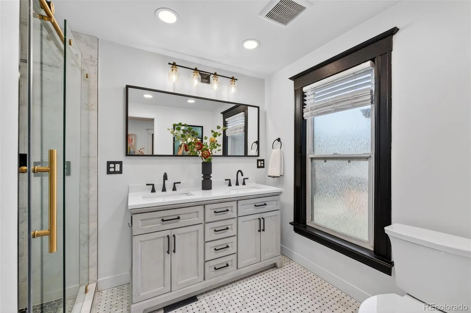 04162026152730 1600 22