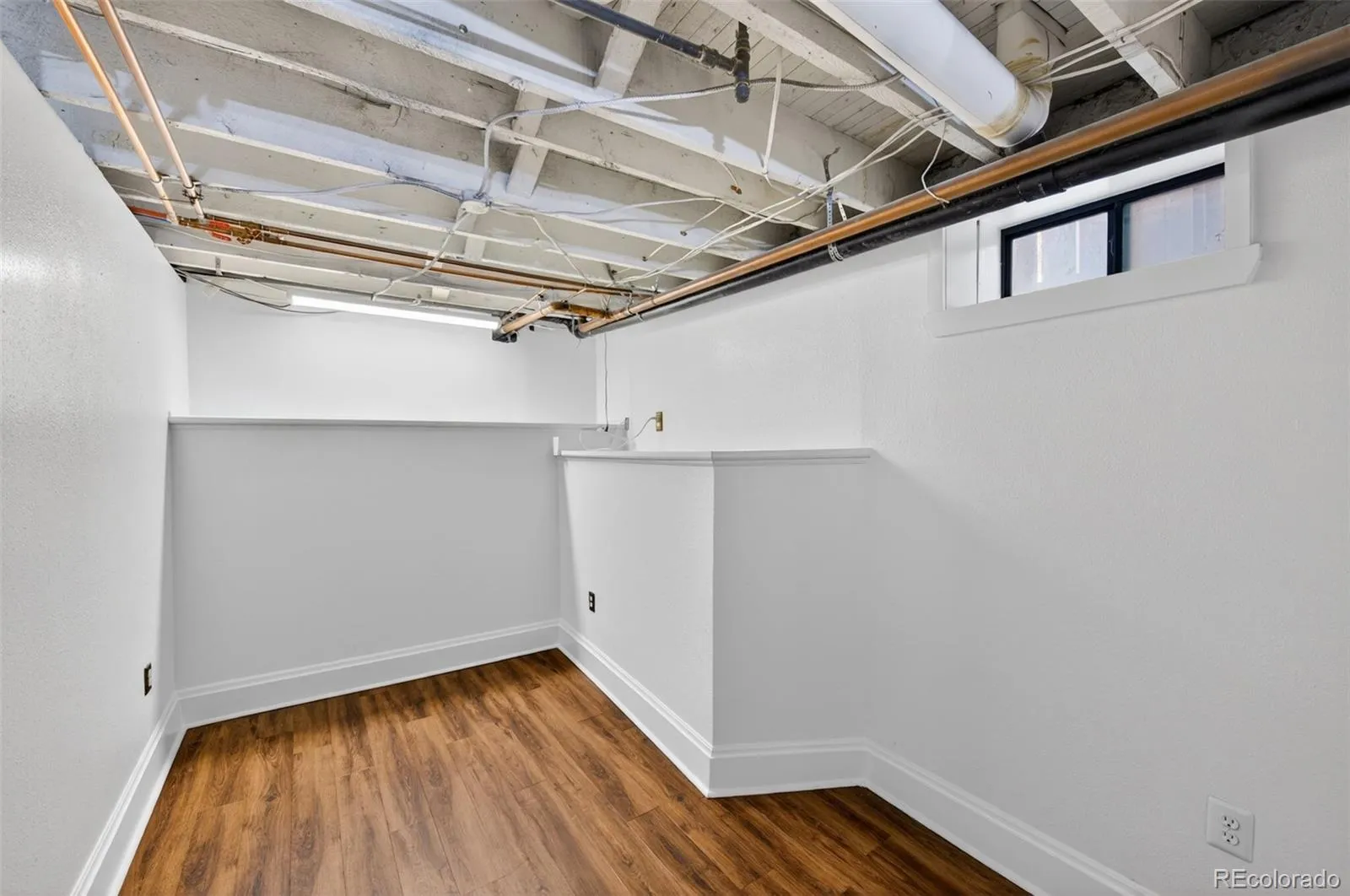 04162026152730 1600 31