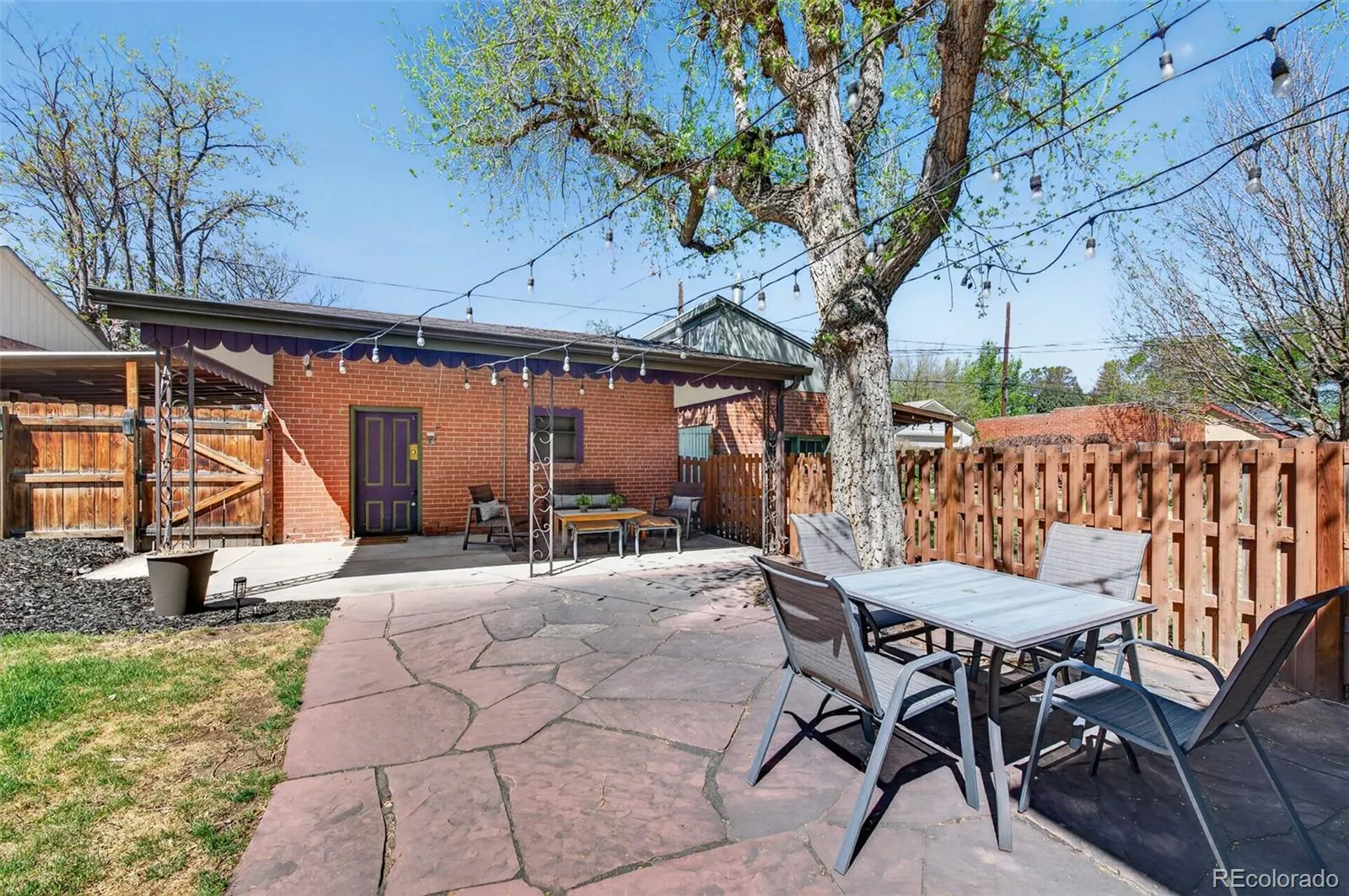 04162026152730 1600 33