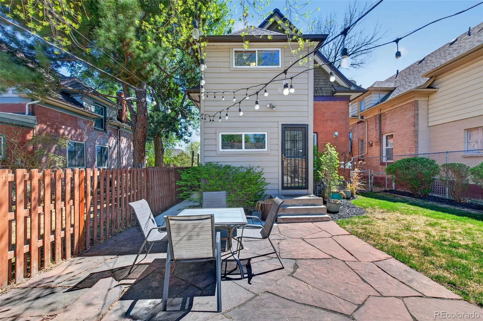 04162026152730 1600 35