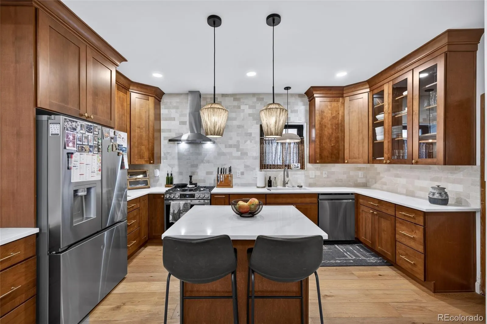 04202026182530 1600 11