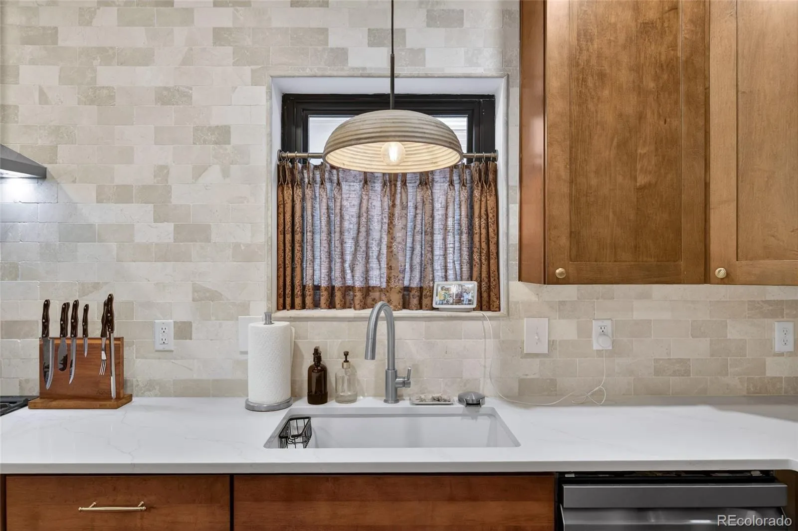 04202026182530 1600 17