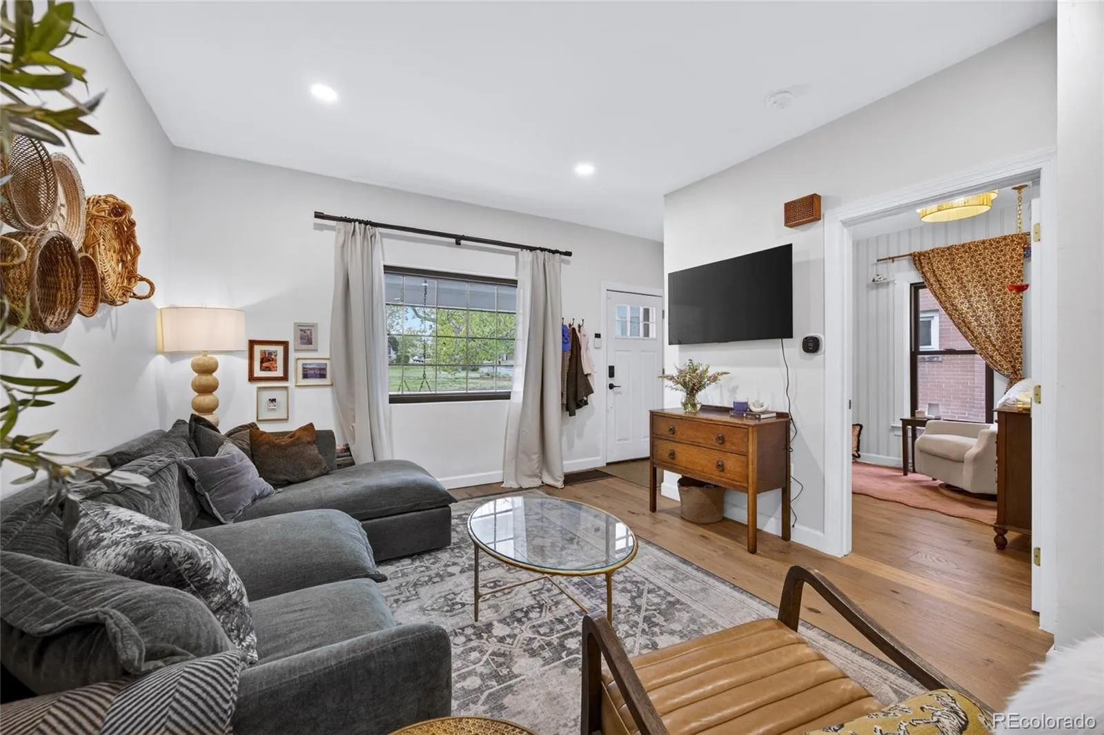 04202026182530 1600 6