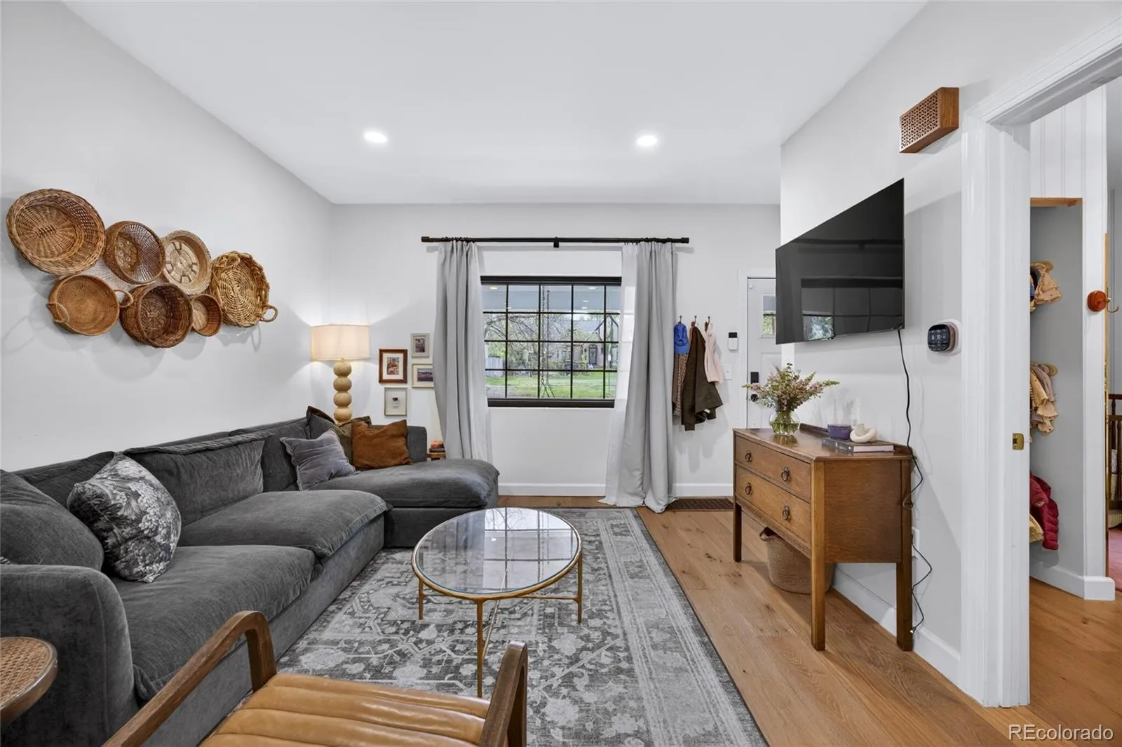 04202026182530 1600 7