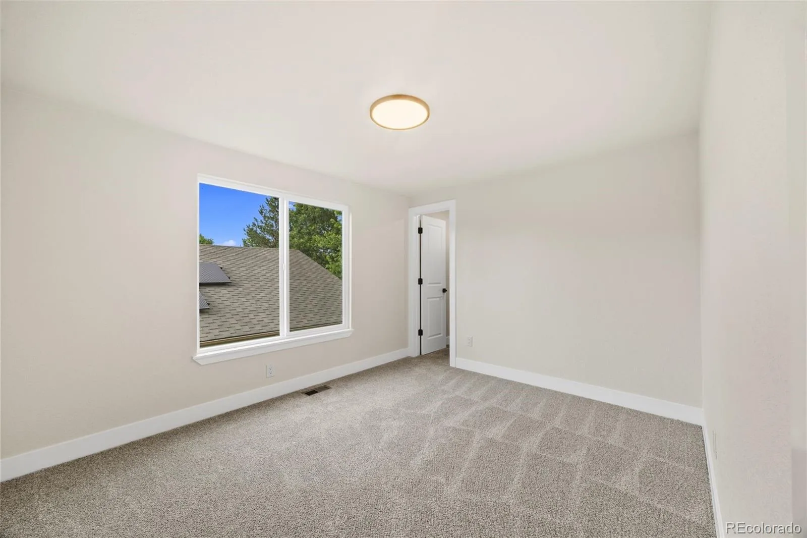 8162 Field Circle Arvada CO 80005 MLS #REC7915999 06082026204830 1600 36