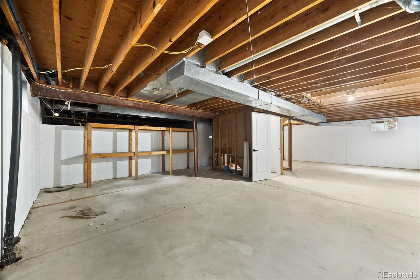 8162 Field Circle Arvada CO 80005 MLS #REC7915999 06082026204830 1600 38