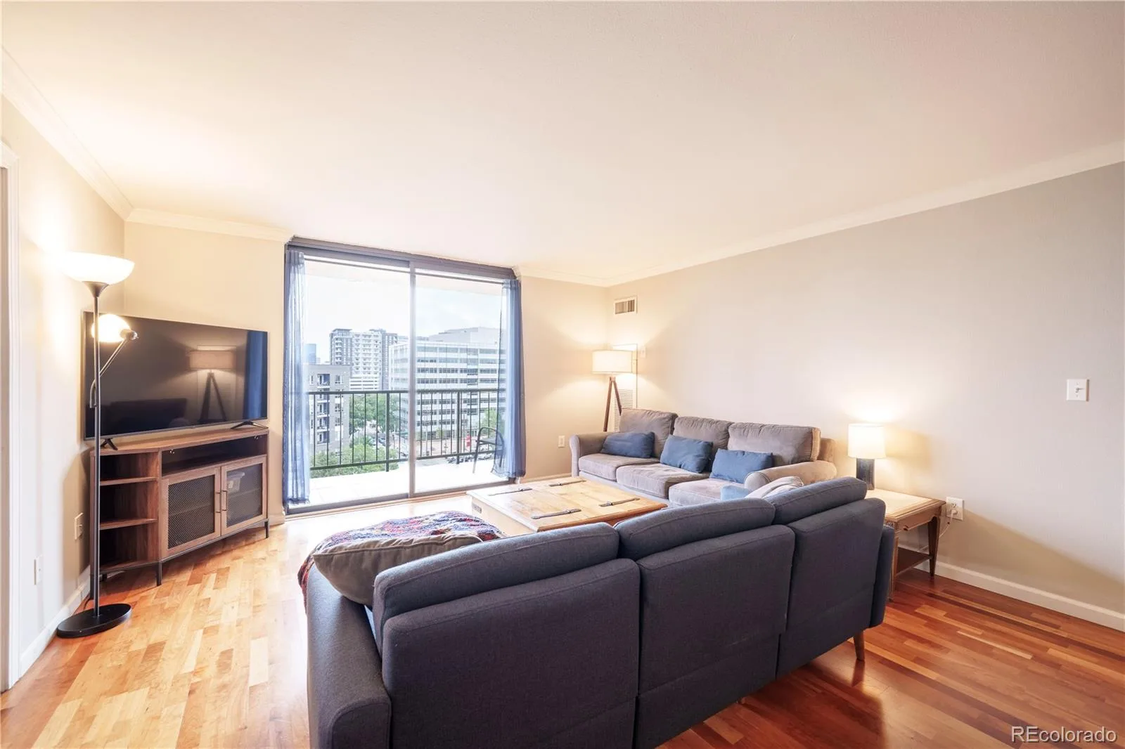 1301 Speer Boulevard #807 Denver CO 80204 | MLS #REC7916088 08012026172725 1600 7