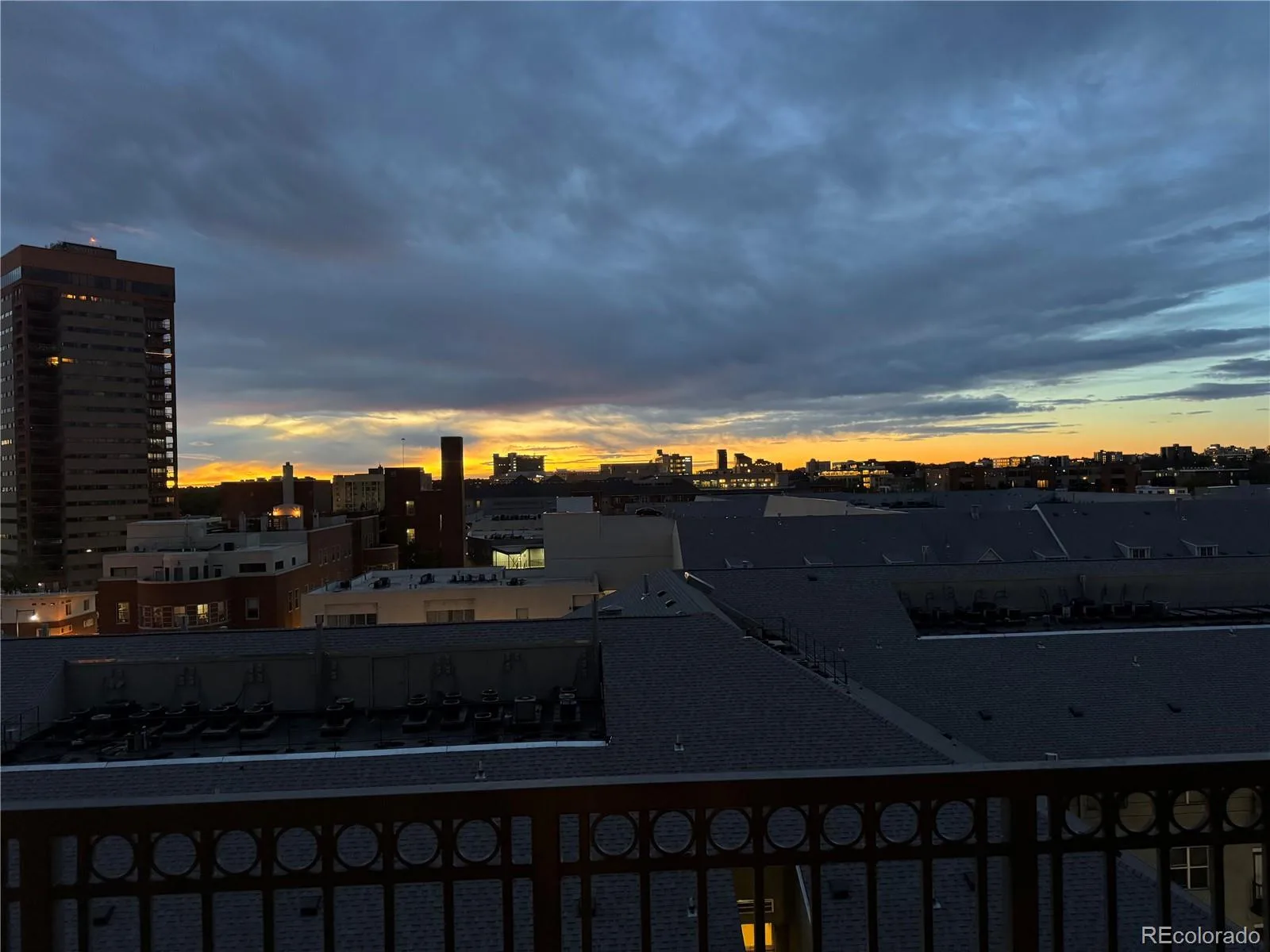 1950 N Logan Street #807 Denver CO 80203 | MLS #REC7916289 09282026185915 1600 11