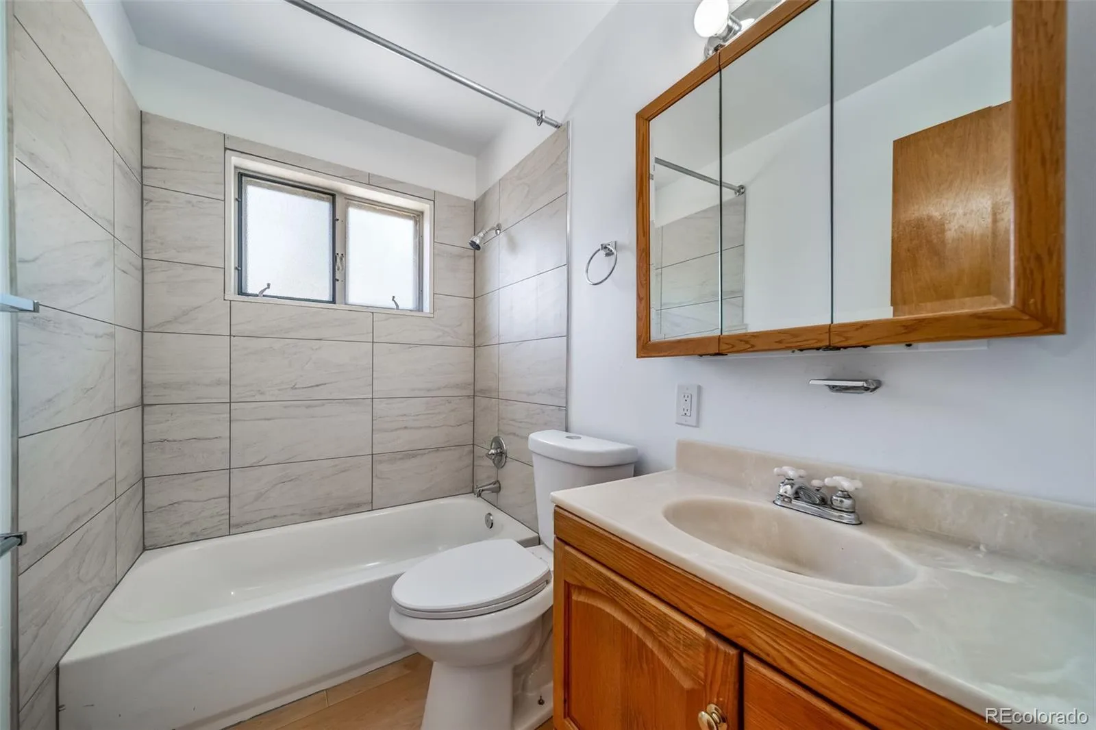 160 E 105th Avenue Denver CO 80233 | MLS #REC7917170 07022026055302 1600 22