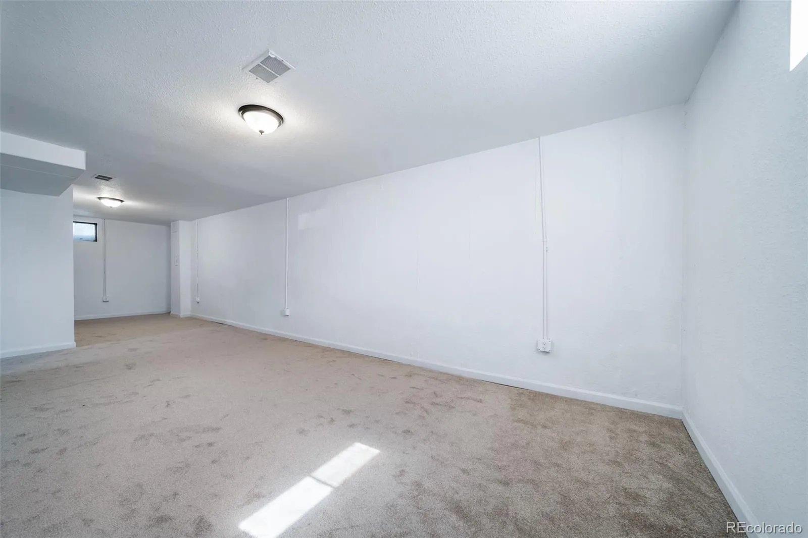 160 E 105th Avenue Denver CO 80233 | MLS #REC7917170 07022026055302 1600 26