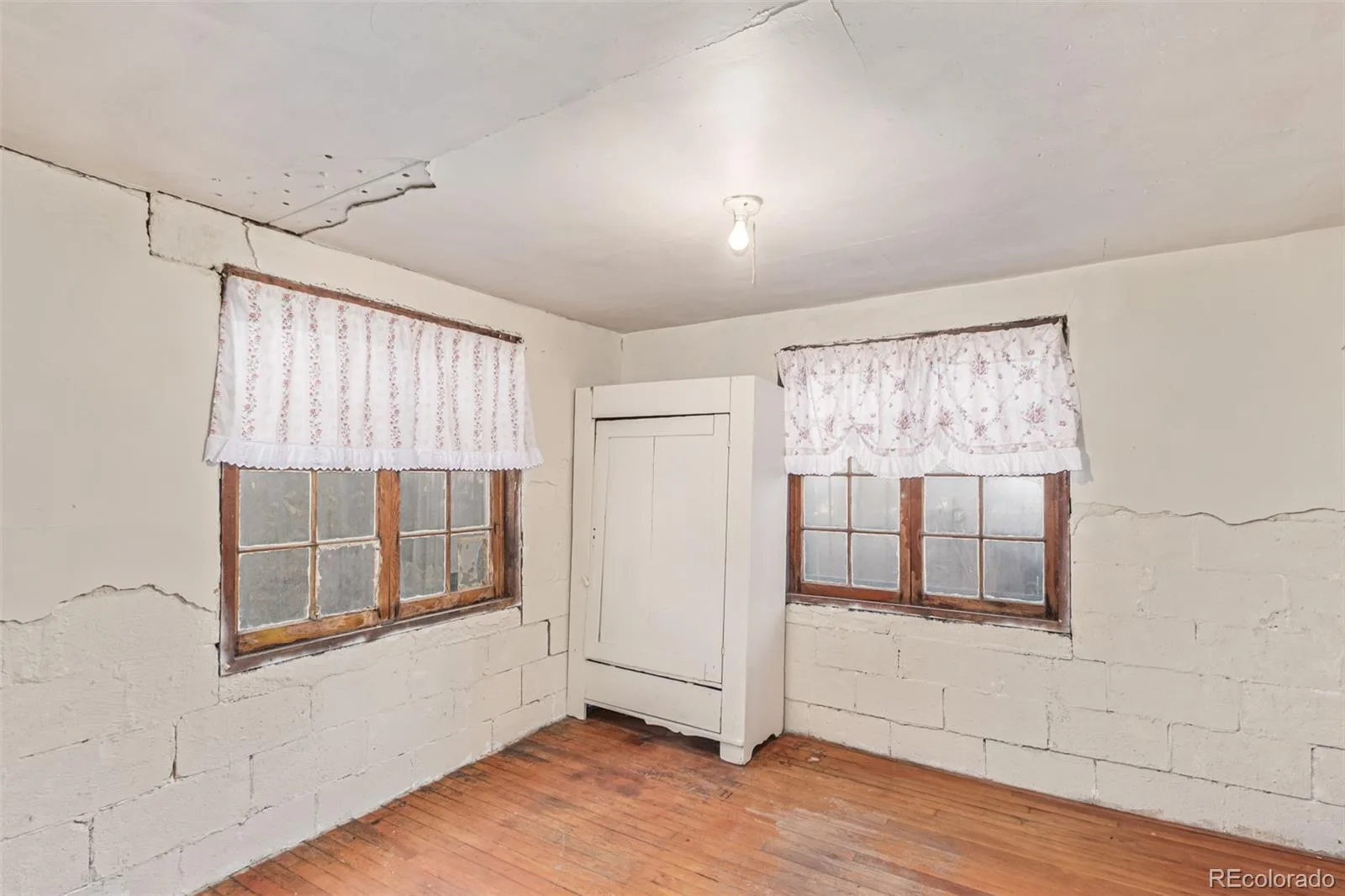 1209 Alton Street Aurora CO 80010 | MLS #REC7918211 09282026182851 1600 13