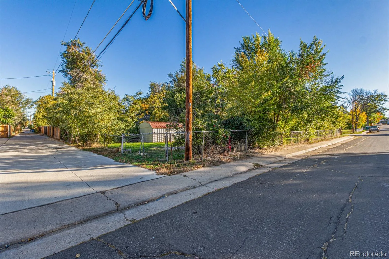 1209 Alton Street Aurora CO 80010 | MLS #REC7918211 09282026182851 1600 25