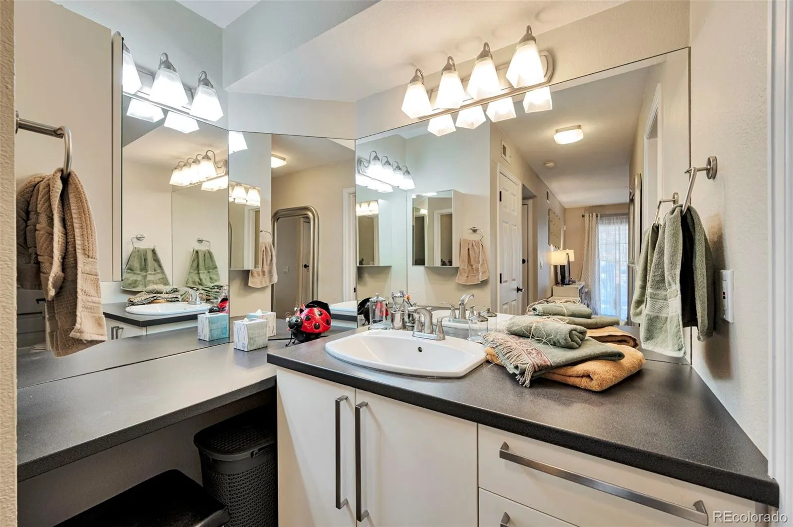 04072026193746 1600 14