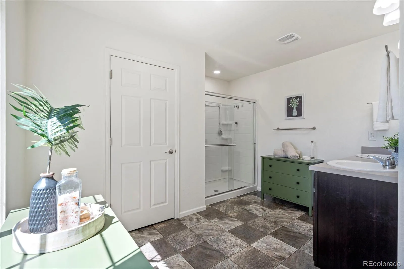 10080 Cedar Street Firestone CO 80504 | MLS #REC7922680 06202026061730 1600 22
