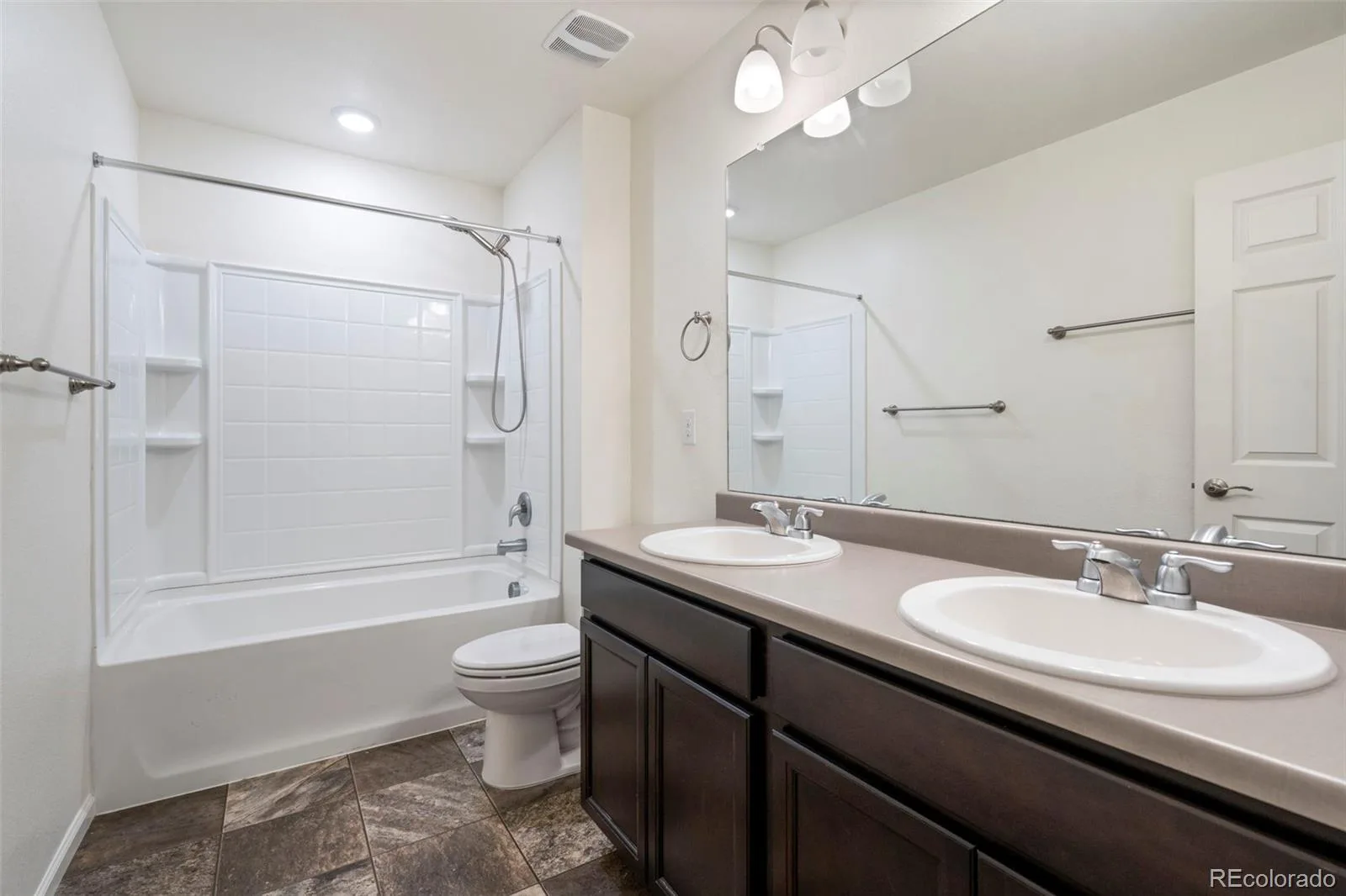 10080 Cedar Street Firestone CO 80504 | MLS #REC7922680 06202026061730 1600 28
