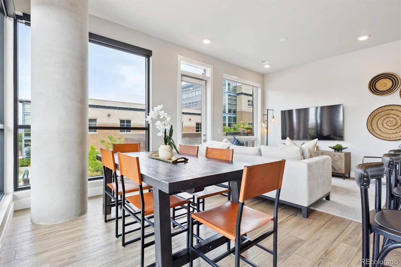 20 Wilcox Street #220 Castle Rock CO 80104 | MLS #REC7922696 08212026140907 1600 21