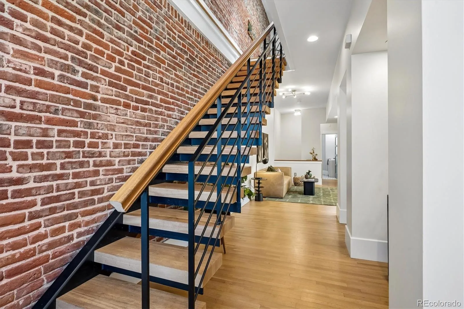 2502 N Clarkson Street Denver CO 80205 | MLS #REC7924436 10032026052232 1600 10