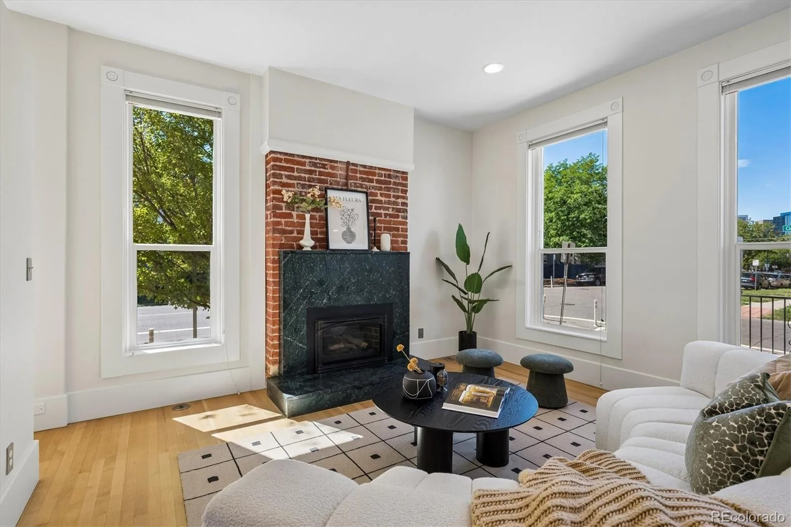 2502 N Clarkson Street Denver CO 80205 | MLS #REC7924436 10032026052232 1600 7