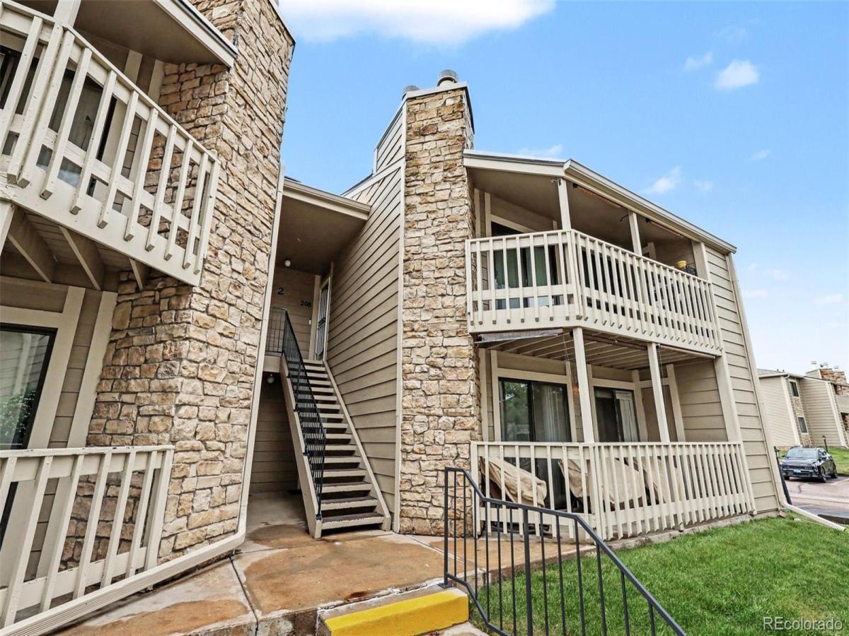 8225 Fairmount Drive #2-108 Denver CO 80247 | MLS #REC7925054 MLS #REC7925054 image #0