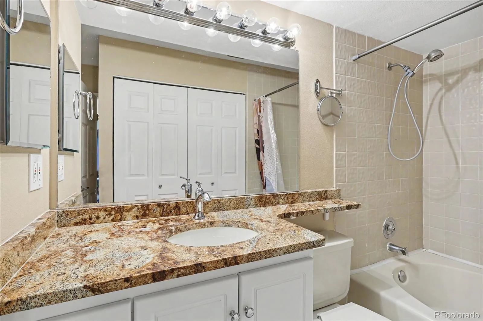 8225 Fairmount Drive #2-108 Denver CO 80247 MLS #REC7925054 05232026095849 1600 23