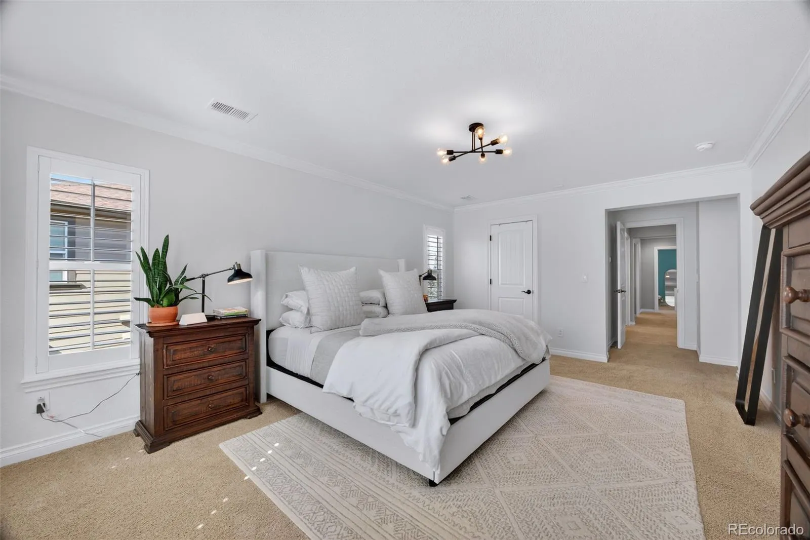 6726 S Quantock Way Aurora CO 80016 MLS #REC7925716 05202026001259 1600 27