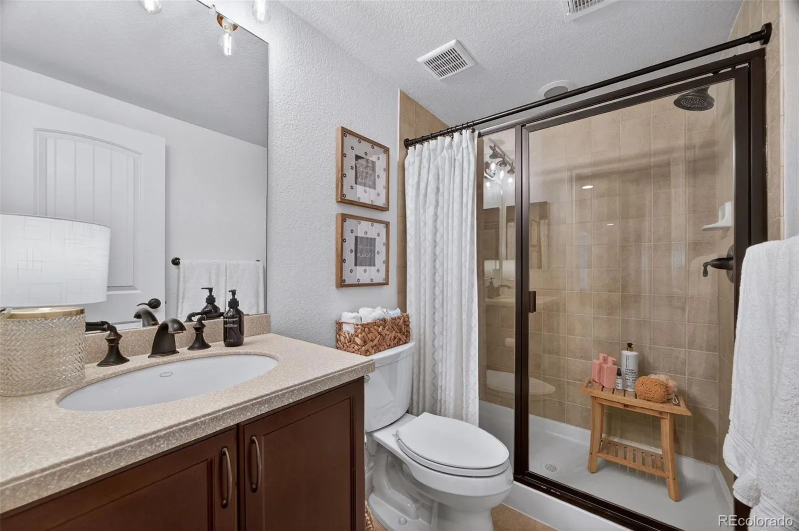 6726 S Quantock Way Aurora CO 80016 MLS #REC7925716 05202026001259 1600 40