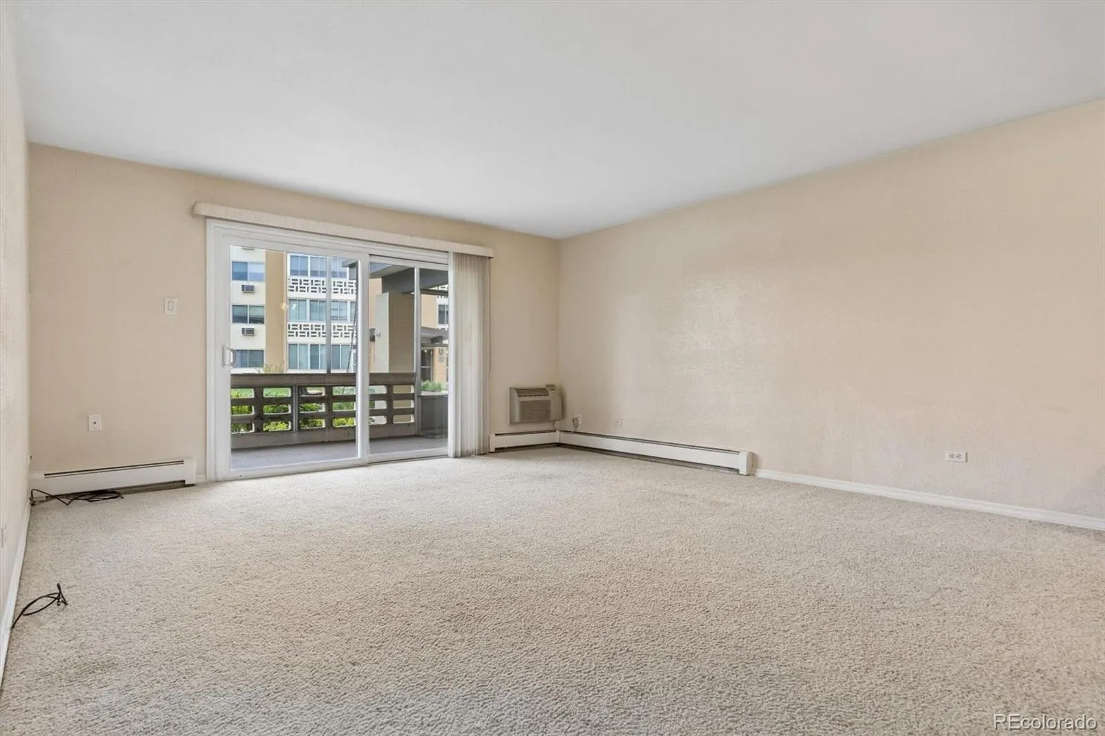 9625 E Center Avenue #5A Denver CO 80247 MLS #REC7926922 05232026142144 1600 4