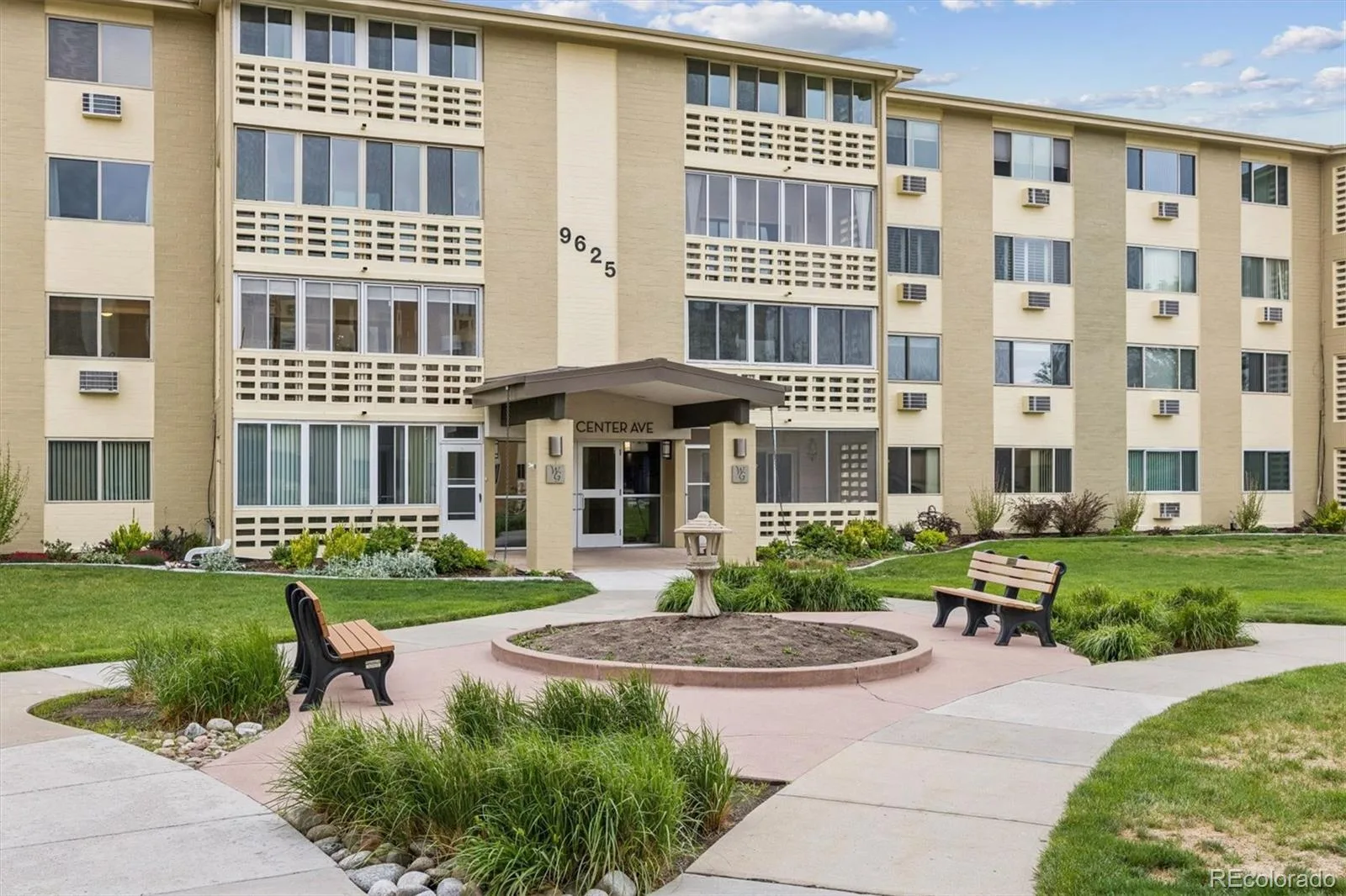 9625 E Center Avenue #5A Denver CO 80247 | MLS #REC7926922 07222026031234 1600 21