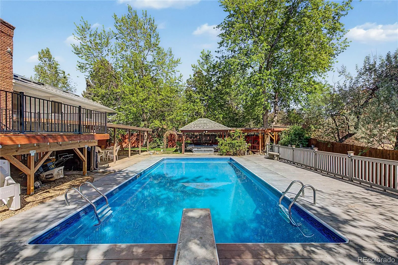 2450 S Jamaica Street Aurora CO 80014 MLS #REC7927222 05052026225604 1600 36