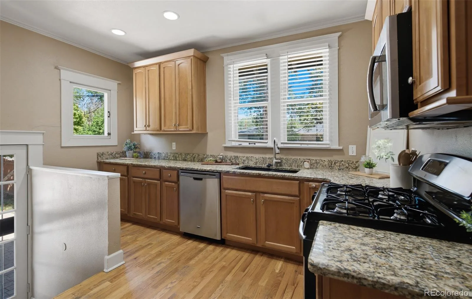 4660 E 16th Avenue Denver CO 80220 MLS #REC7927319 07192026234345 1600 11