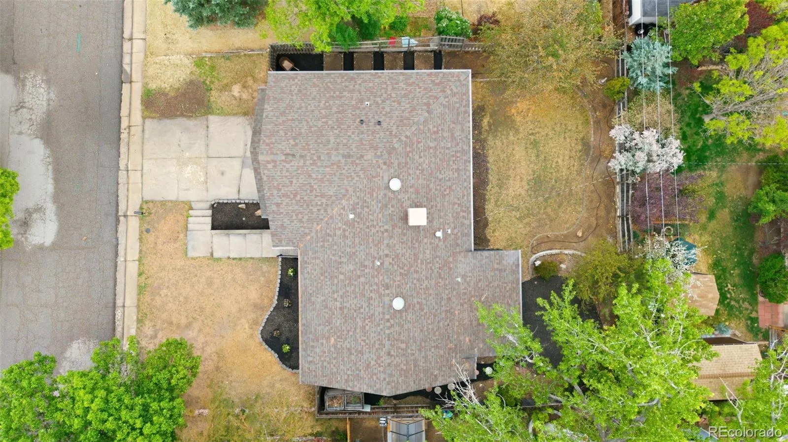 6017 Xenon Street Arvada CO 80004 MLS #REC7928527 04302026163304 1600 46