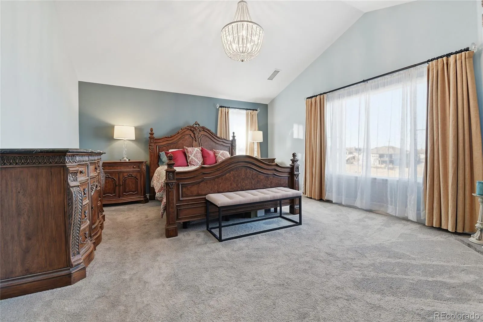 26949 E Friend Place Aurora CO 80016 MLS #REC7929519 05132026210716 1600 13