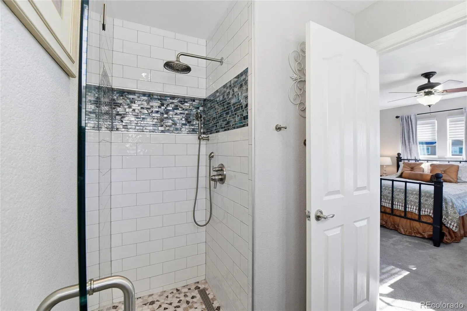 26949 E Friend Place Aurora CO 80016 MLS #REC7929519 05132026210716 1600 19