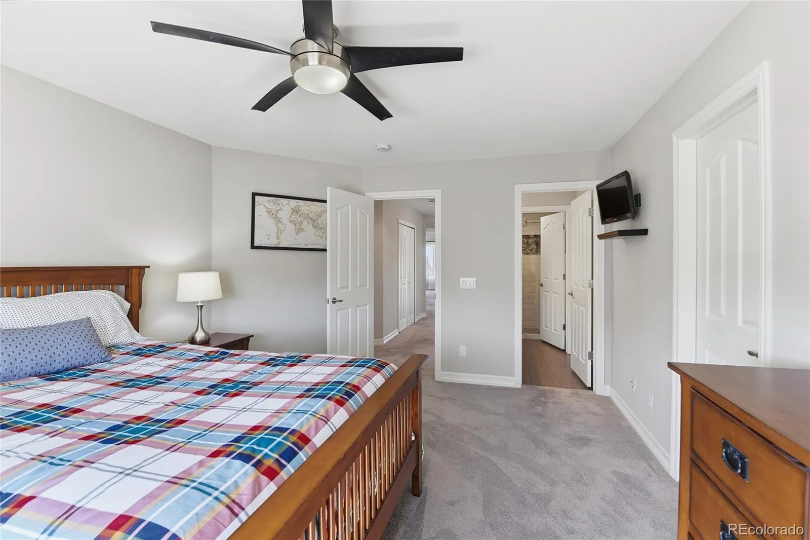 26949 E Friend Place Aurora CO 80016 MLS #REC7929519 05132026210716 1600 21