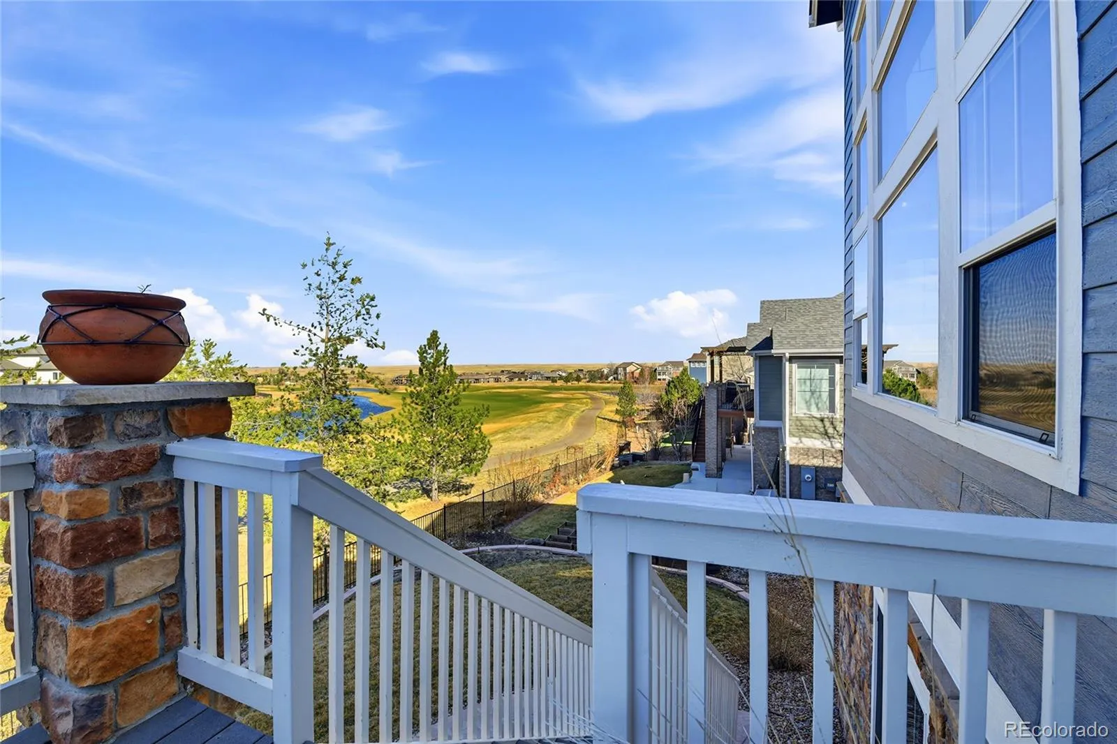 26949 E Friend Place Aurora CO 80016 MLS #REC7929519 05132026210716 1600 38