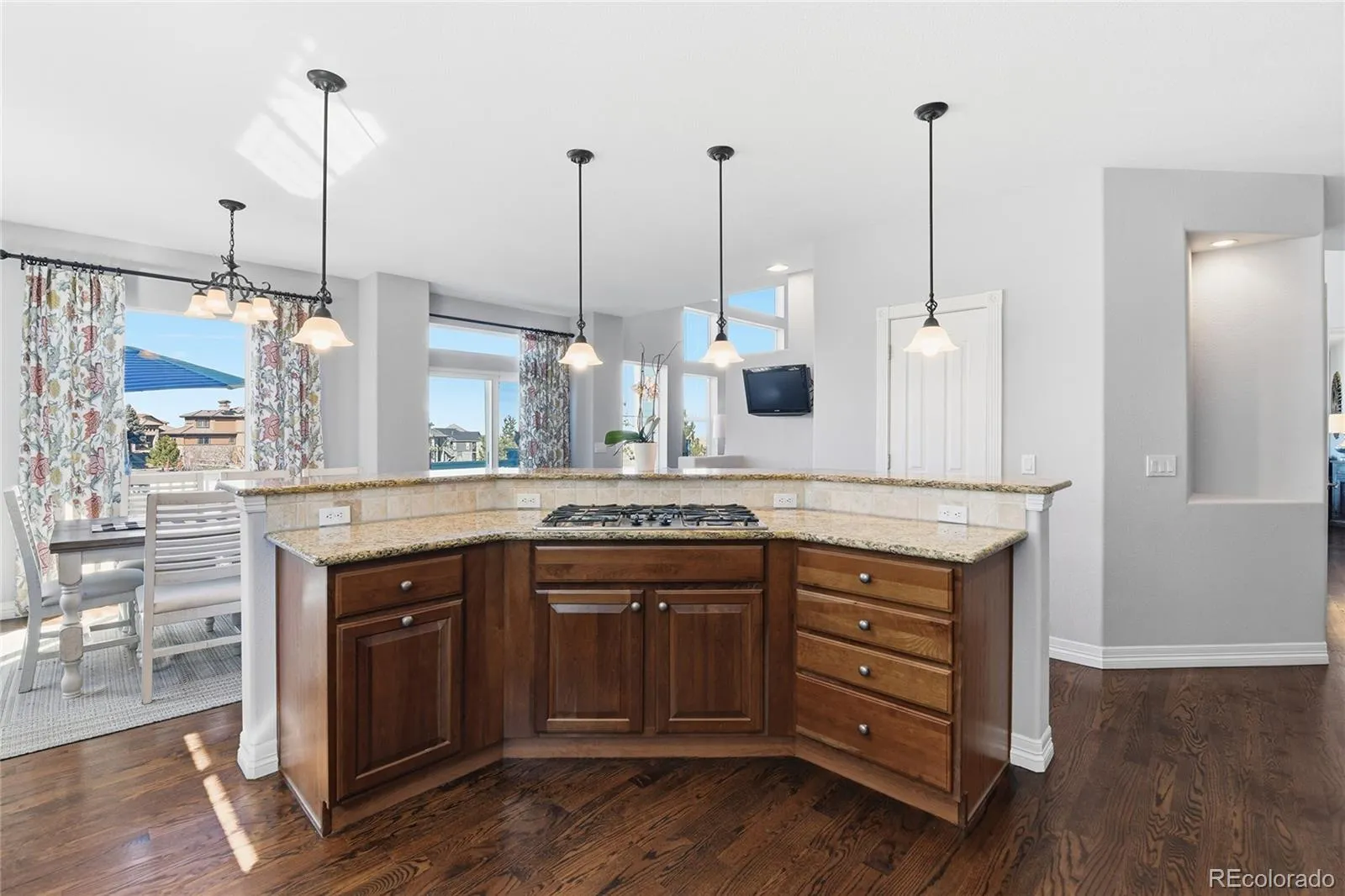 26949 E Friend Place Aurora CO 80016 MLS #REC7929519 05132026210716 1600 9