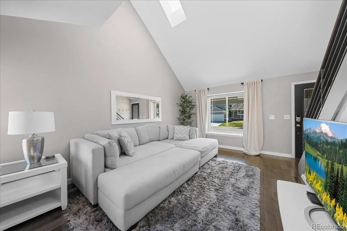 04072026003930 1200 16