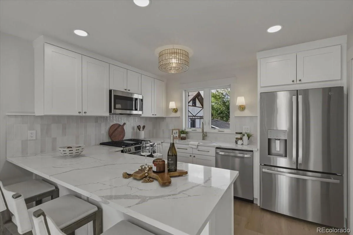 4352 S Bannock Street Englewood CO 80110 | MLS #REC7932016 09222026090036 1200 37