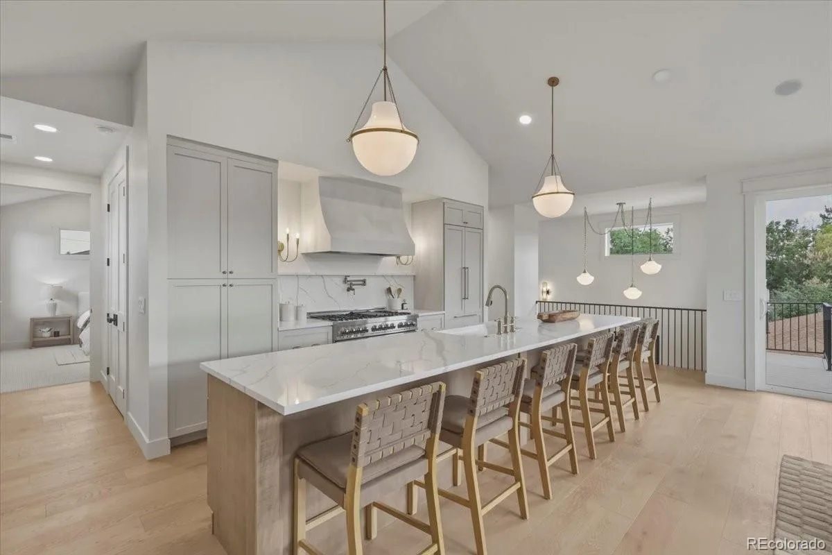 4352 S Bannock Street Englewood CO 80110 | MLS #REC7932016 09222026090036 1200 7