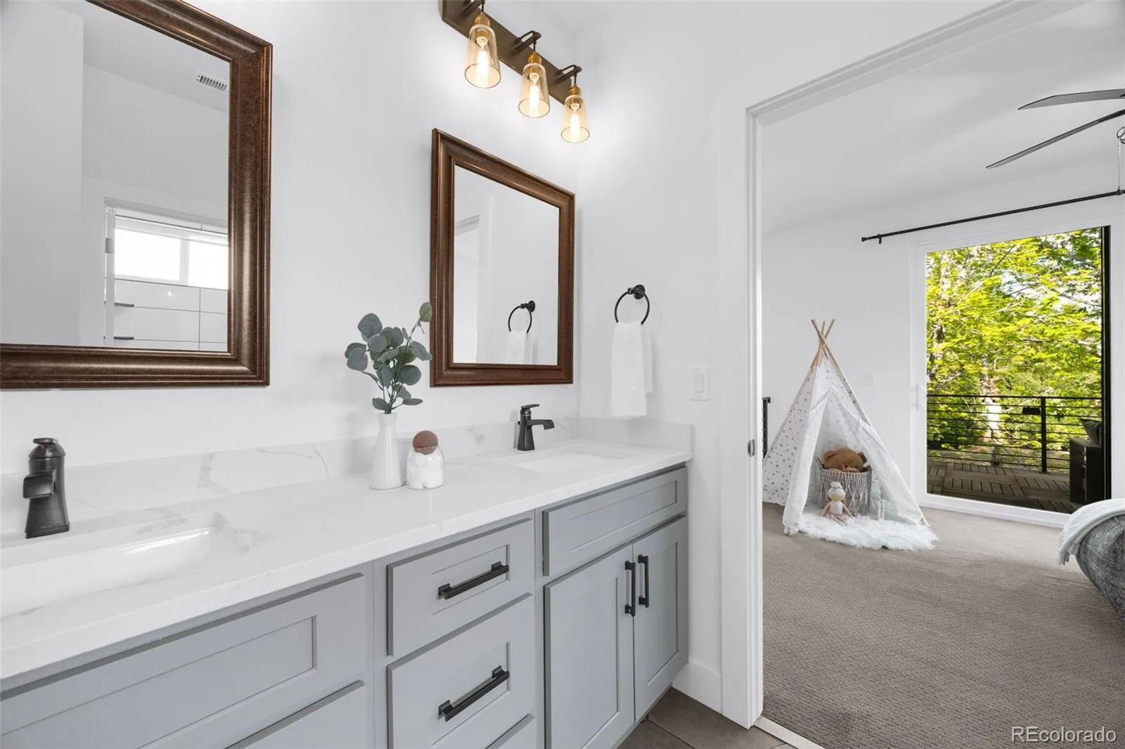1179 S Jackson Street Denver CO 80210 MLS #REC7934004 04302026173542 1600 26