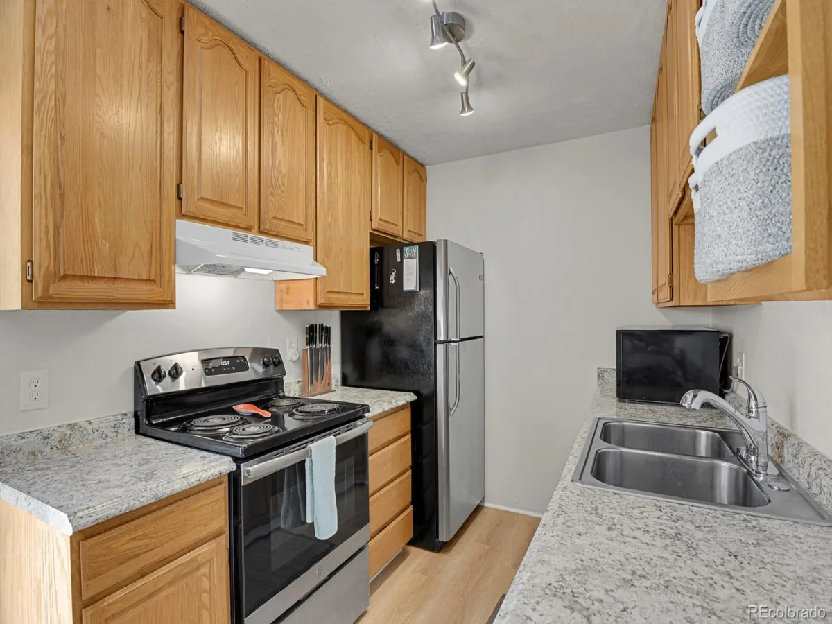 1235 S Monaco Street Parkway Denver CO 80224 | MLS #REC7934039 08222026173246 1200 7